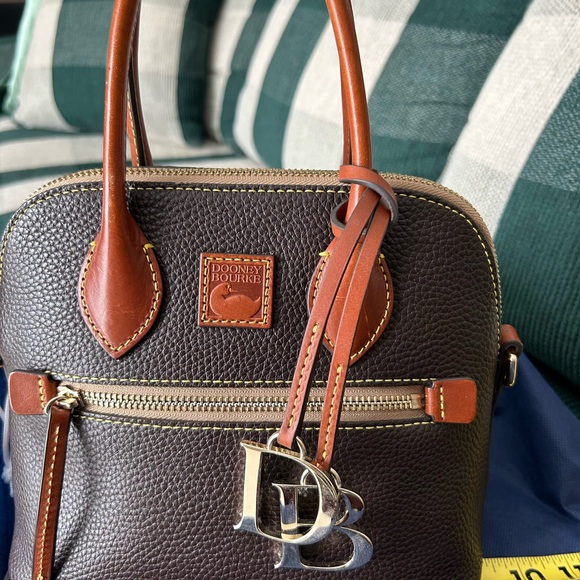 Dooney & Bourke Handbag - Picture 4 of 5